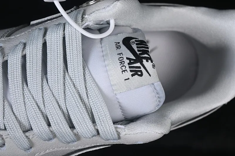 All categories Nk Air Force 1 Air Force series Nk Air Force 1 Low Air Force low-top Nike Air Force 1'07 Low cool gray tone collision cool black Air Force 1 low-top casual sneakers XL1979-128